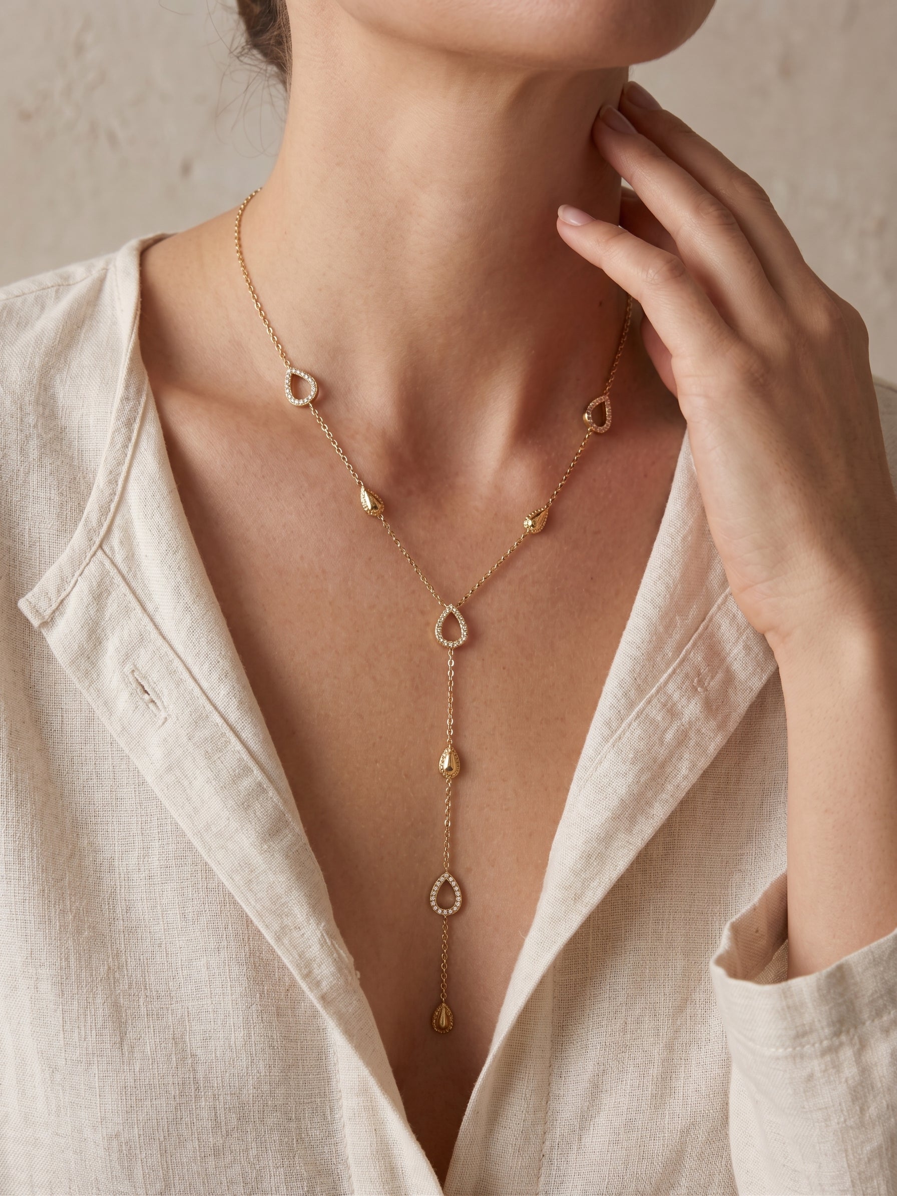 Alia — Collier Y Cascade Dorée