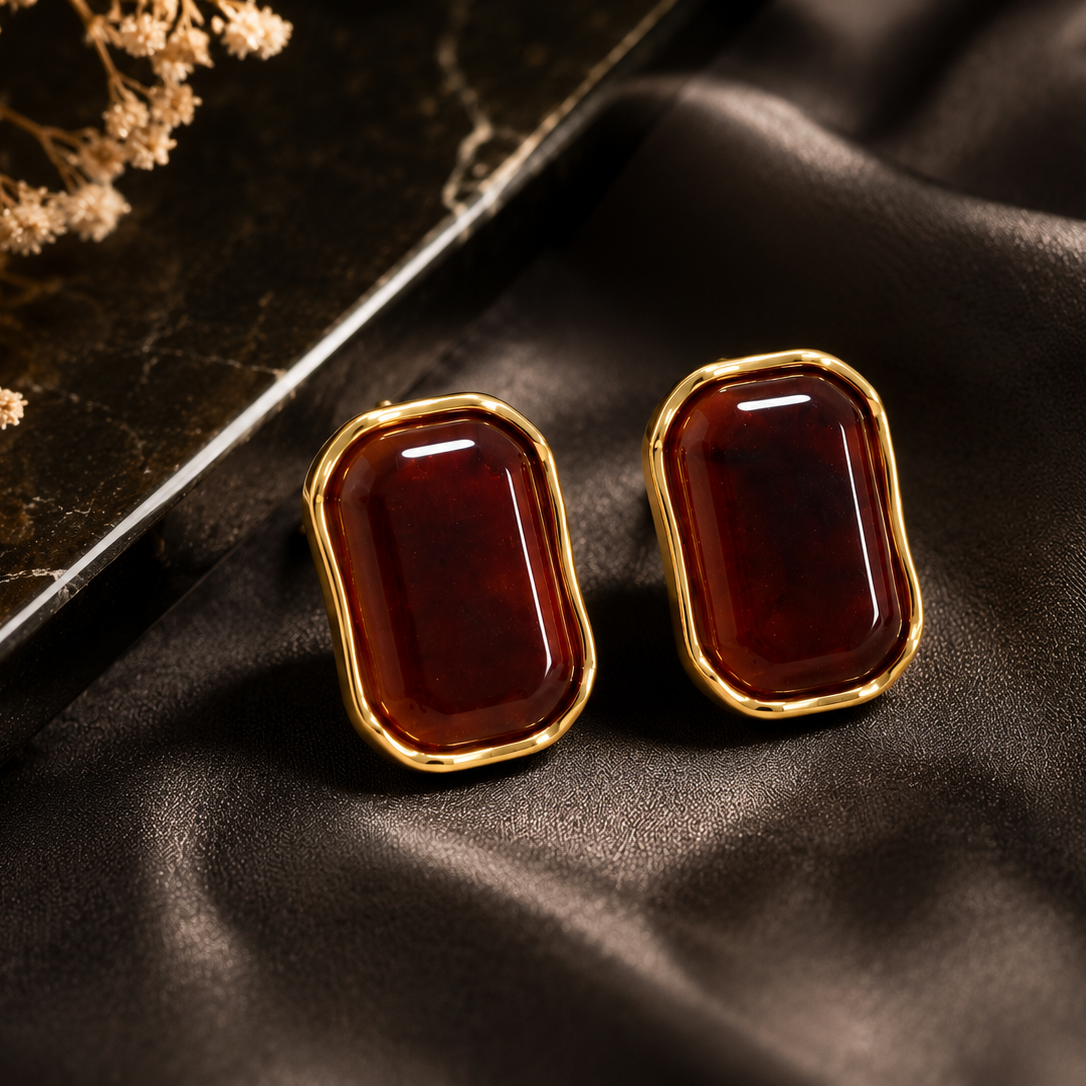 Léone — Puces d'oreilles Cabochon Bordeaux